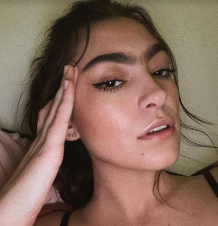 model%2Bwith%2Bwierd%2Bunibrow%2B1.png