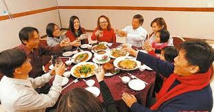 Chinese%2Bromantic%2Bdate%2Bgoes%2Bwrong%2Bafter%2Bwoman%2Btakes%2B23%2Bfamily%2Bmembers%2Balong%2Bto%2Btest%2Bher%2Bdate%2527s%2Bgenerosity.jpg