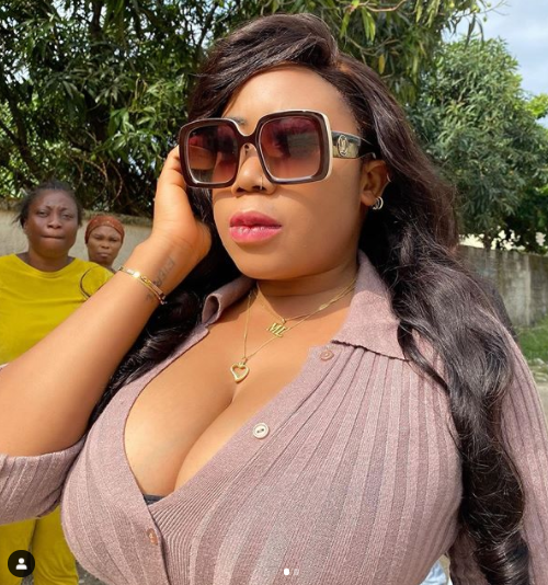 MOYO%2BLAWAL%2Bbreast%2B1.png