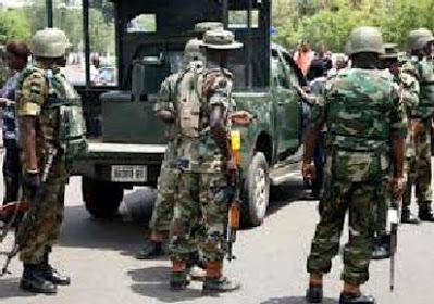 Military%2Bshould%2Bremain%2Bin%2Bbarracks%2Btill%2Bprotests%2Bend%252C%2BCSOs%2Btell%2BFG.jpg