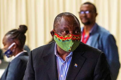 South%2BAfrica%2527s%2BPresident%2Bgoes%2Binto%2Bself-quarantine.jpg