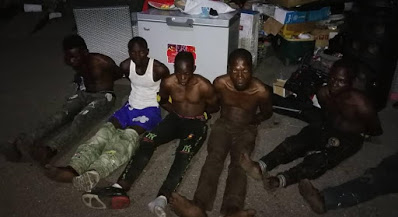 lekki%2Bmall%2Blooters%2Barrested1a.jpg