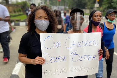 mothers%2Blead%2Bprotest%2Bin%2Bikoyi%2B1.png
