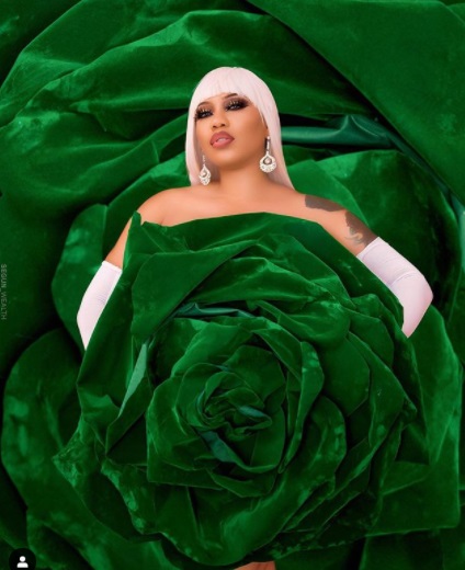 toyin%2Blawani%2Bcelebrates%2BNigeria%2Bat%2B60.jpg