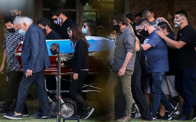 maradona-buried-271120-01.jpg
