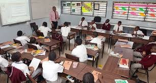 Abduction%2523%2BSokoto%2Bshuts%2Bboarding%2Bschools%2Balong%2Bits%2Bborderlines%252C%2BSokoto%2Bshuts%2Bboarding%2Bschools.jpg