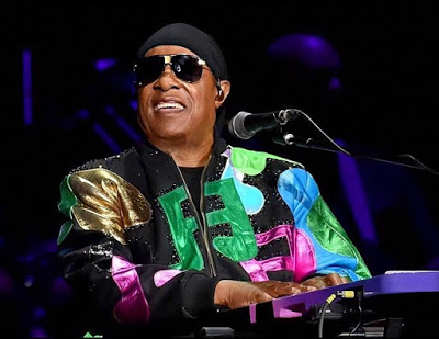 Stevie-Wonder%2Bghana.jpg