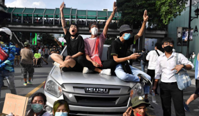 thai%2Bking.png