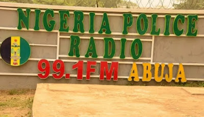 police%2Bradio.jpg