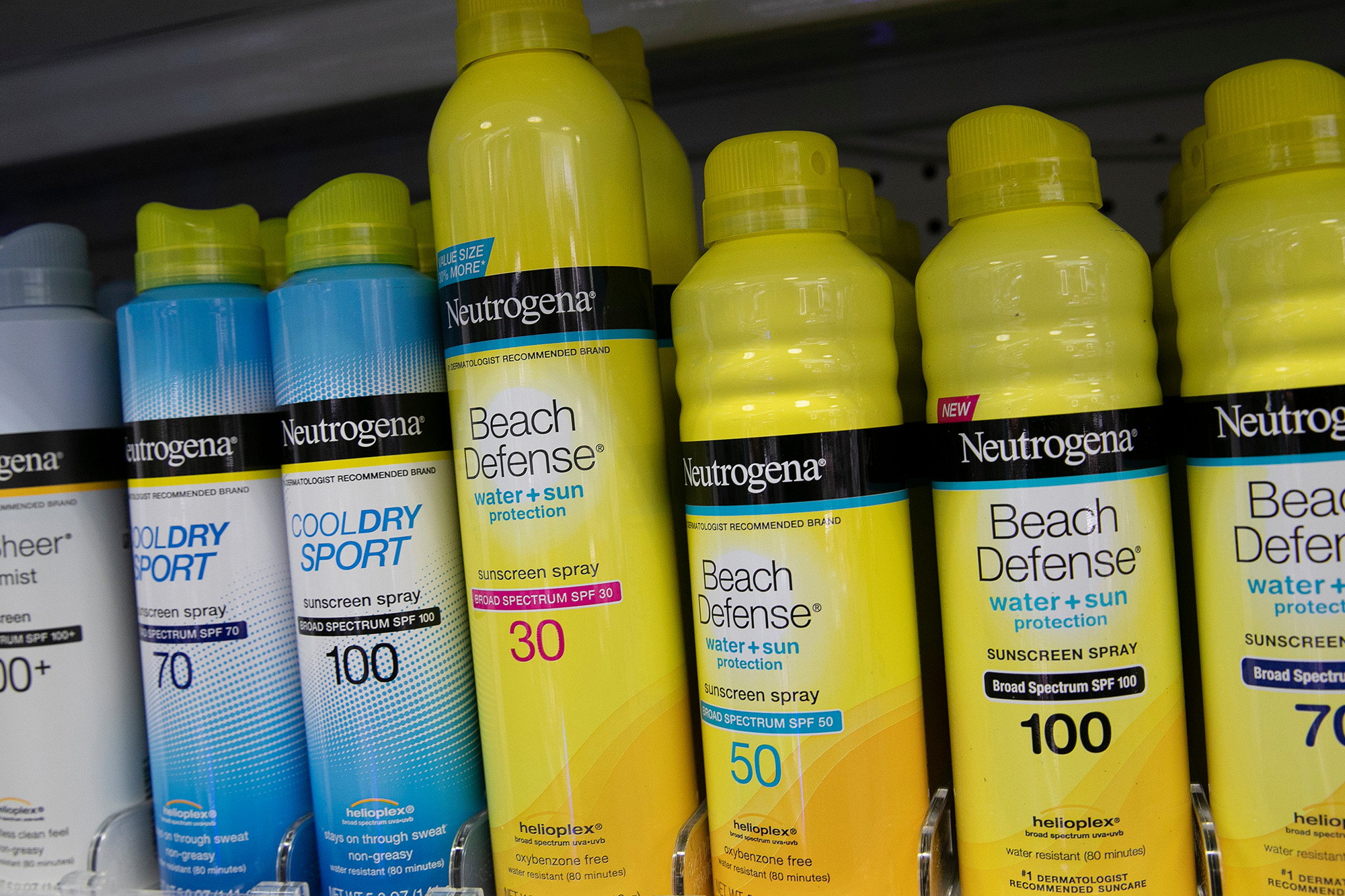 Johnson & Johnson, Recalls Aveeno, Neutrogena Sunscreens, Cancer