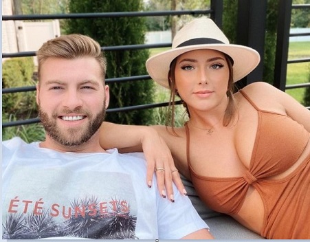 eminen daughter 1 Eminem's daughter Hailie shares rare photo with dad-approved boyfriend