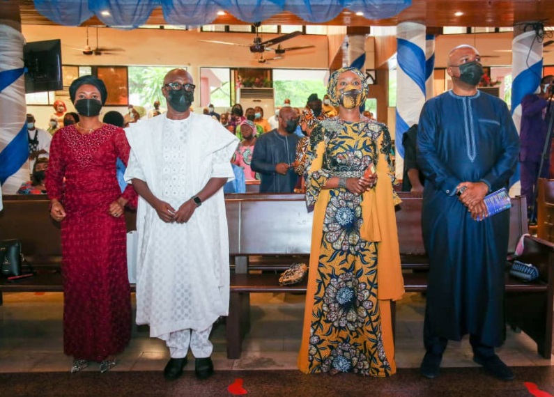 saraki church 1 Bukola Saraki Goes To Church