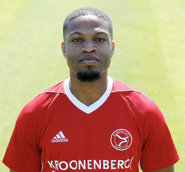 Ex-Ajax footballer Jerge Hoefdraad shot in the head while trying to settle an argument footballer Jerge Hoefdraad