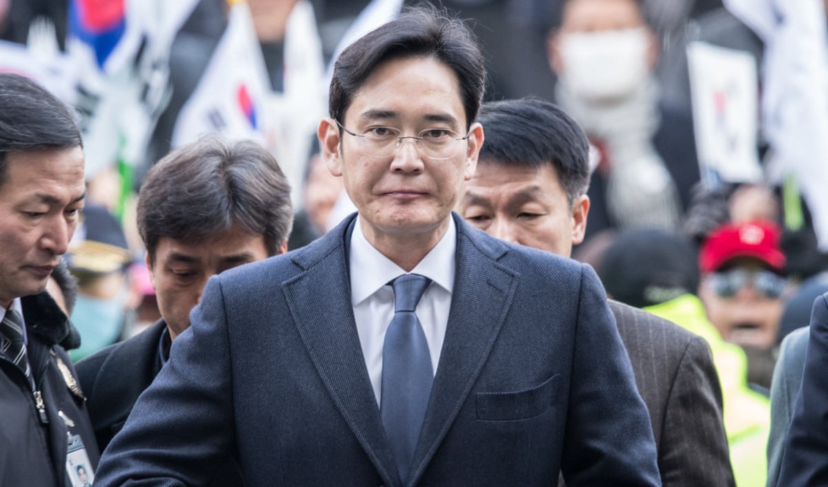 Samsung heir to be released on parole after 18 months in prison for corruption South Korea