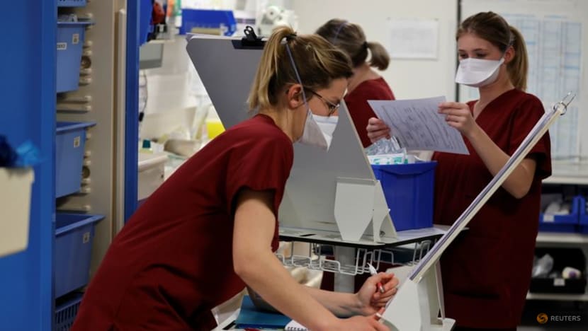 France suspends 3,000 unvaccinated health workers France suspends 3,000 unvaccinated health workers