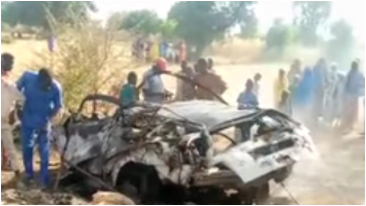 15 people BURNT TO DEATH as two golf cars collide along Jigawa highway 15 people BURNT TO DEATH, two golf cars, Jigawa highway