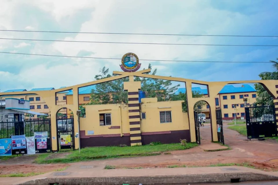 Gunmen attack college of education in Lagos, kill two Gunmen attack college of education in Lagos, kill two