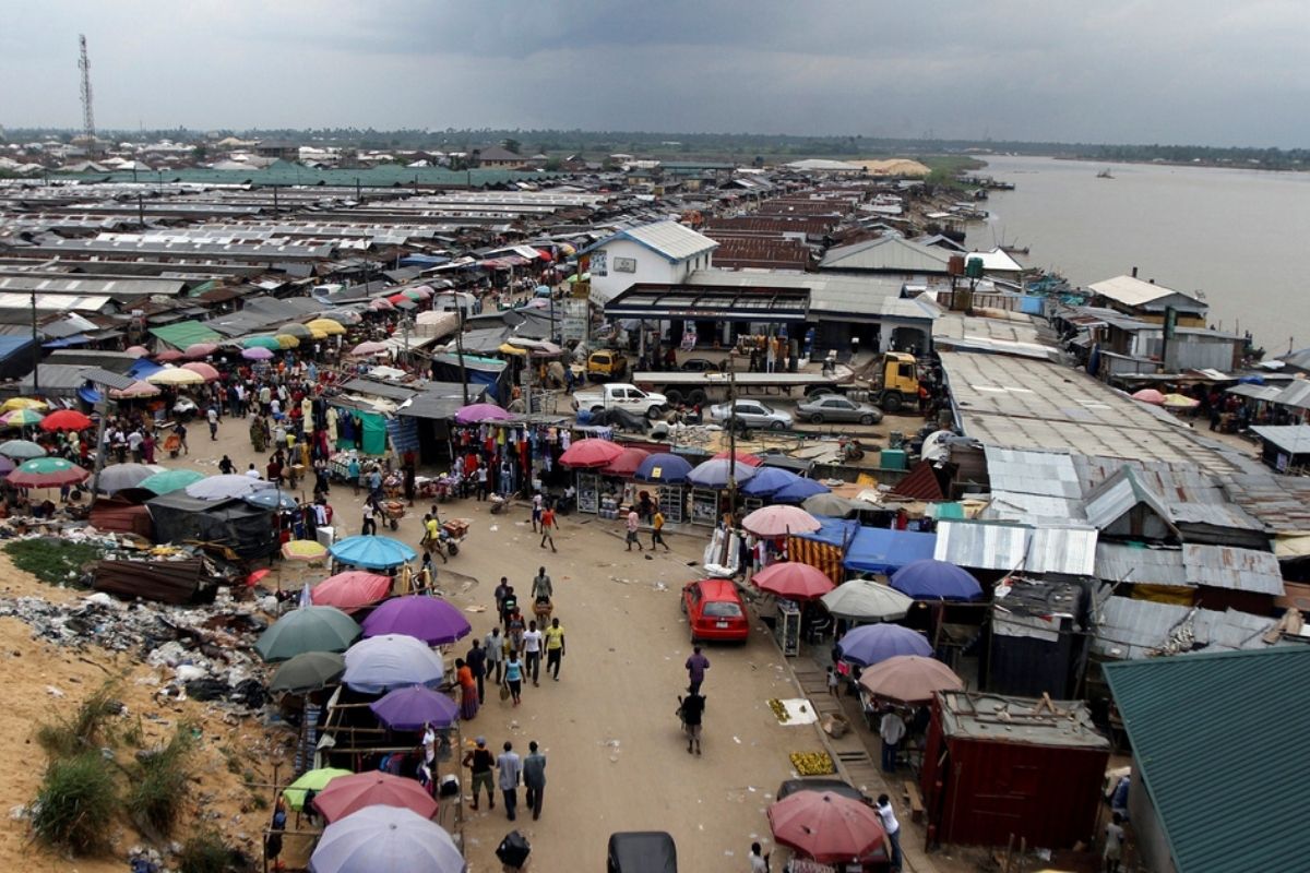 12 Bayelsa women arraigned for allegedly using juju to stop road construction 12 Bayelsa women arraigned for allegedly using juju to stop road construction
