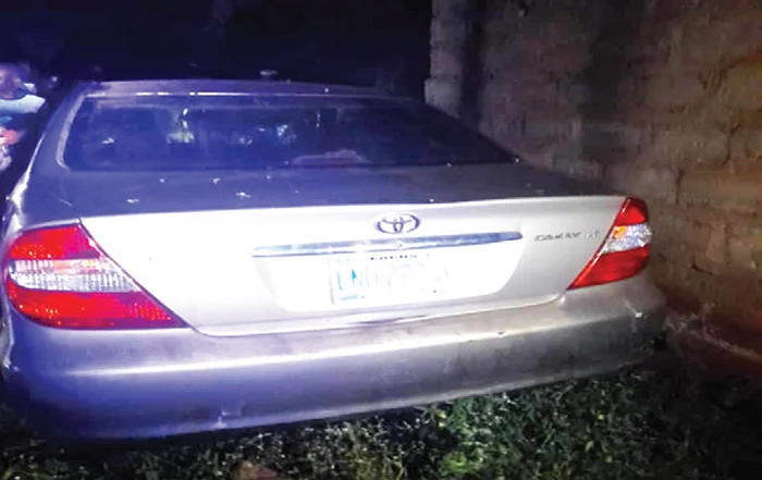 Ogun monarch’s son, woman found naked, dead inside car, police begin probe Mystery as Ogun monarch’s son and woman is found dead inside car