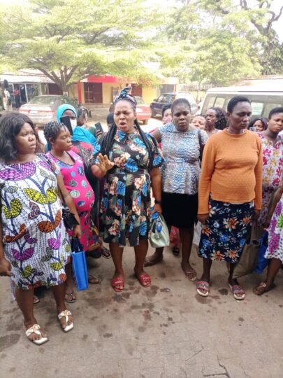 Pregnant women protest closure of antenatal services at Edo Hospital Pregnant women stage protest over alleged closure of antenatal services at Edo Hospital