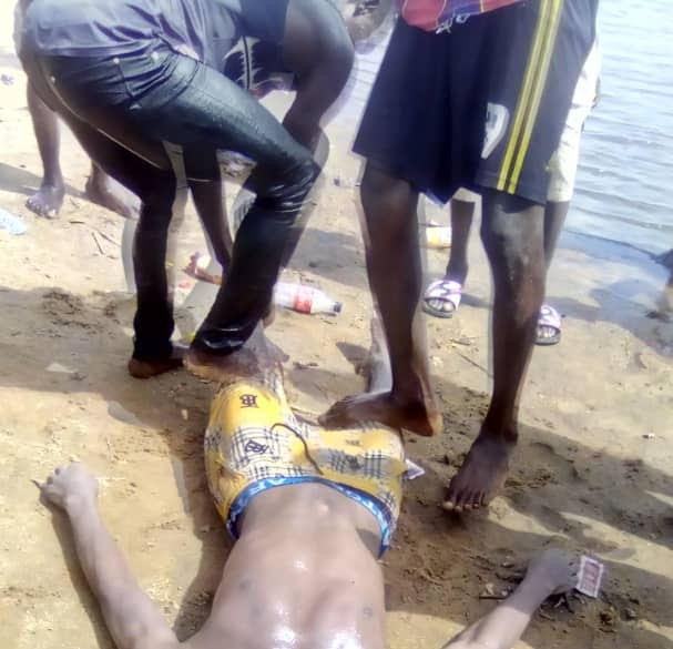 Three young fun seekers who were on Christmas picnic drown in Benue River Three young fun seekers who were on Christmas picnic drown in Benue River