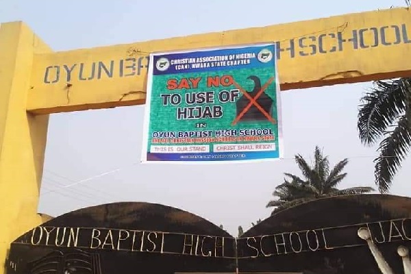 One killed as protest over hijab at Oyun Baptist High School turns bloody 11 One killed as protest over hijab at Oyun Baptist High School turns bloody