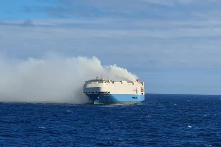 ship Ship Carrying Thousands Of Porsches, Audis, Lamborghinis Burn In The Middle Of Atlantic Ocean