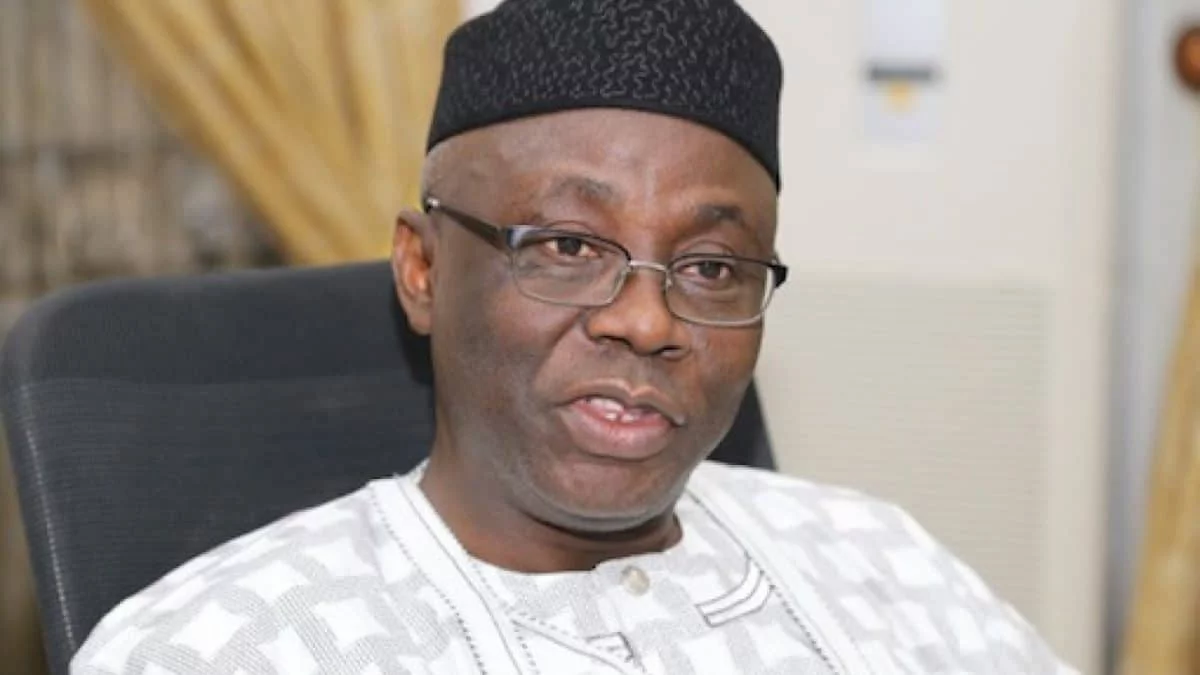 Pastor Tunde Bakare joins presidential race Pastor Tunde Bakare joins presidential race