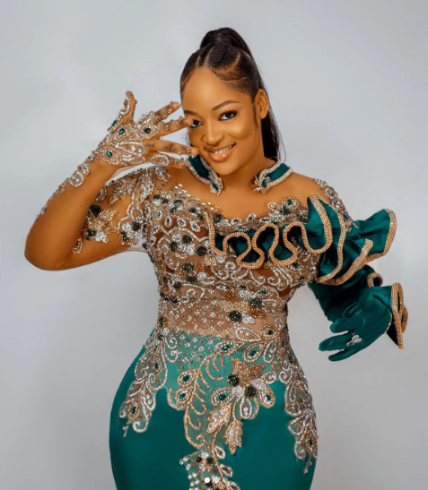 Queen Naomi Silekunola STUNS In New Instagram Photos 3 Queen Naomi Silekunola HAILS SELF As She Shares In New Instagram Photos