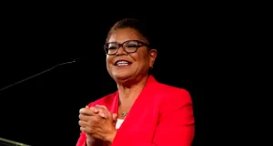 69-yr-old Black American Emerges First Female Los Angeles Mayor 69-yr-old Black American emerges first female Los Angeles mayor