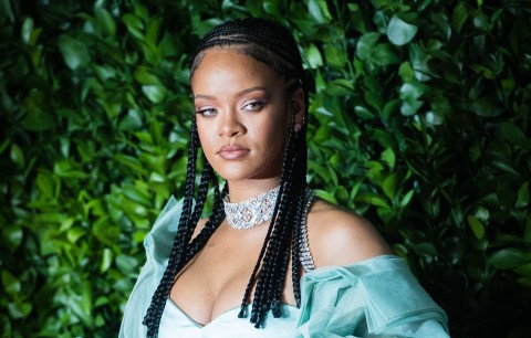 Rihanna opens up about motherhood and keeping newborn son private Rihanna opens up about motherhood and keeping newborn son private »