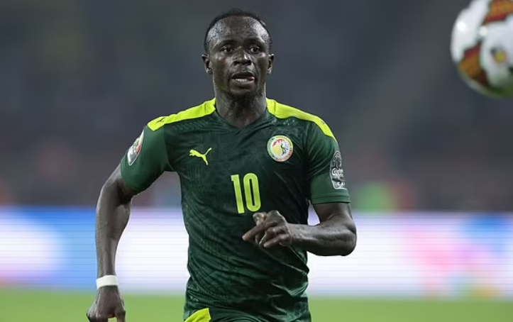 Sadio Mane DOES Make Senegal's World Cup Squad Despite Being Injured Sadio Mane DOES Make Senegal's World Cup Squad Despite Being Injured