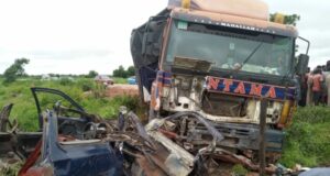 5 Die, 4 Injured As Trailer Ram Into Car Five dead, four injured as trailer ran into car in Kogi