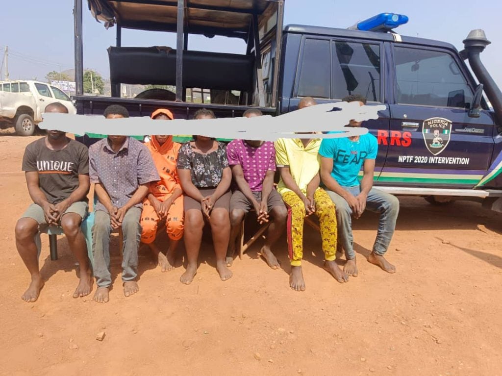 IMG-20221214-WA0033-1024x767 Ekiti: Police arrest seven suspected burglars