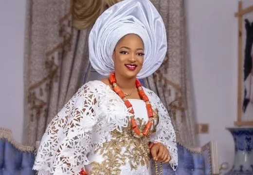 Naomi Silekunola Naomi Silekunola