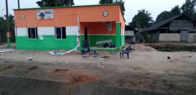 Suspected Thugs Attack SDP Office In Rivers Suspected Thugs Attack SDP Office In Rivers