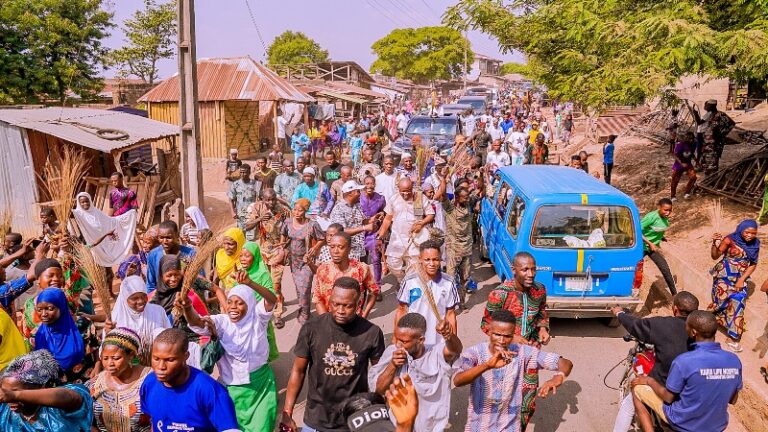 Jubilation in Osun as Oyetola leads road procession (Photos)
