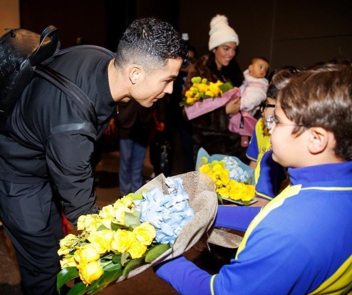Ronaldo lands in Saudi Arabia for unveiling