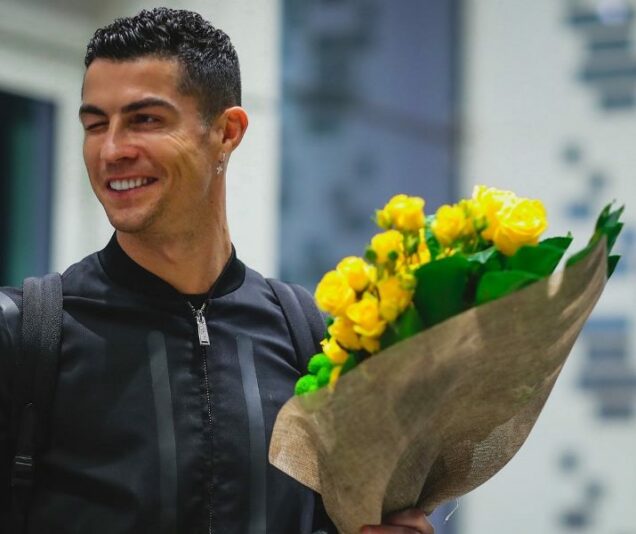 Ronaldo lands in Saudi Arabia for unveiling
