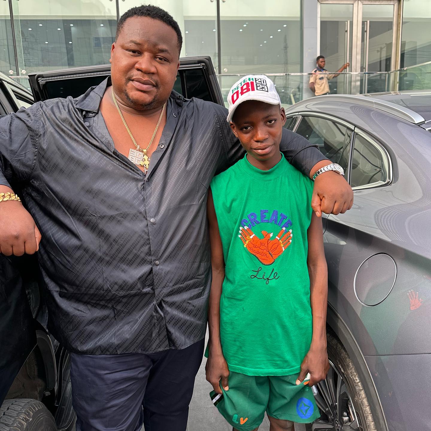 Cubana Chief Priest offers scholarship to boy who stood in front of Obi’s convoy