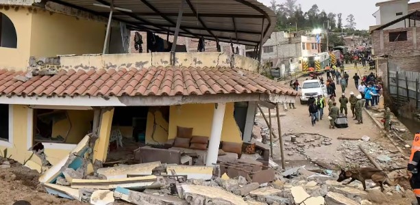 Seven die, 50 missing in Ecuador landslide Seven Die, 50 Missing In Ecuador Landslide