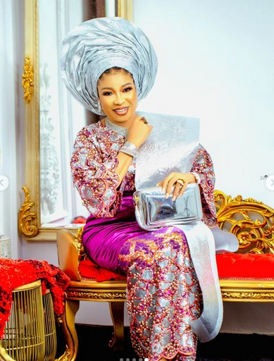 Lizzy Anjorin 