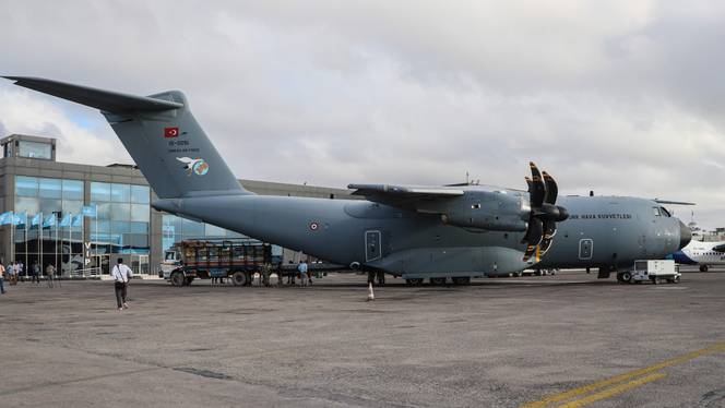 Turkish evacuation plane shot at in Sudan Turkish evacuation