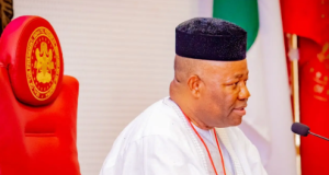 FG to review workers’ salary, Akpabio assures Akpabio