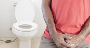 Man cuts off his entire P.3.N.I.S and flushes it down the toilet P.3.N.I.S