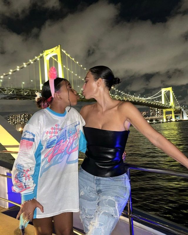 Kim Kardashian steals the show on X with beautiful photos with North