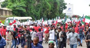 Protesters pull down National Assembly gate Protesters pull down National Assembly gate