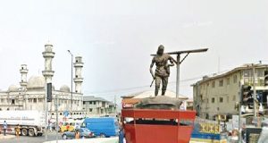 Lagos monarch declares curfew for festival