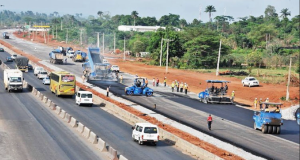 FG to complete Lagos-Ibadan Expressway by mid-September