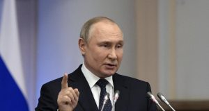 Putin offers to host next BRICS summit Putin offers to host next BRICS summit